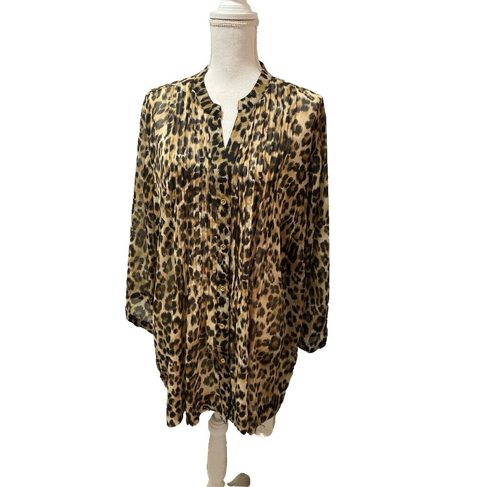 Charter Club Woman poly sheer Top Blouse  Animal Print 3X gold buttons